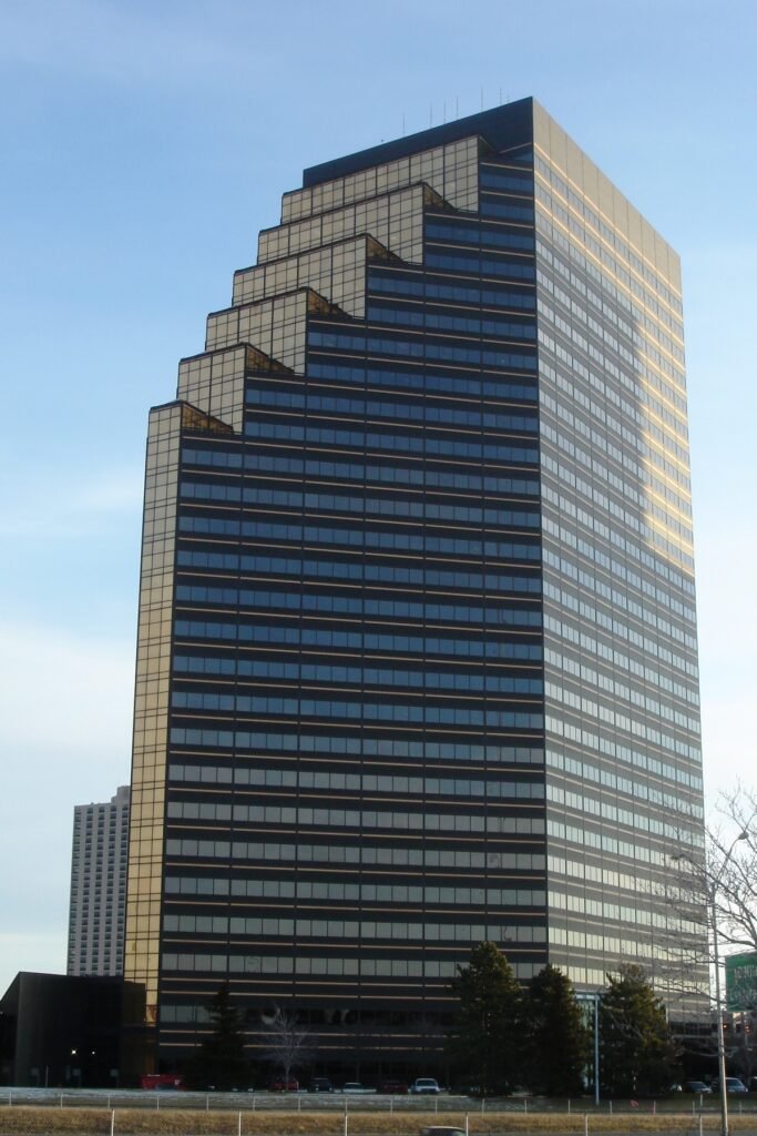 2000 Town Center office building